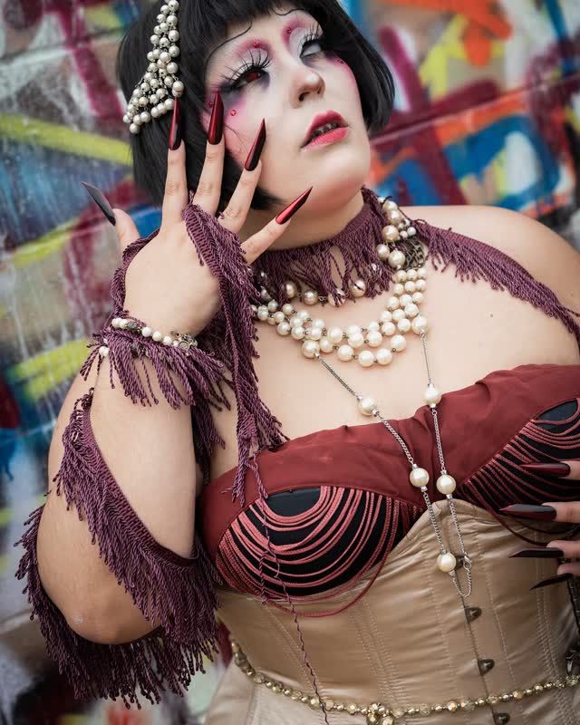 Drag Me to the Tavern: FUTCH FAERIES
